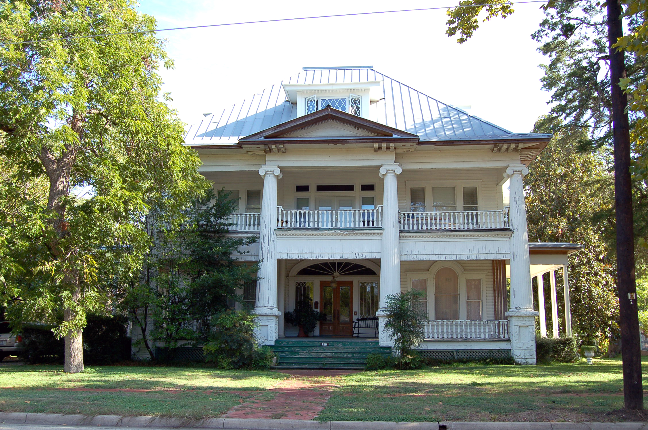 Home in the Carriage Historical District in Corsicana, TX