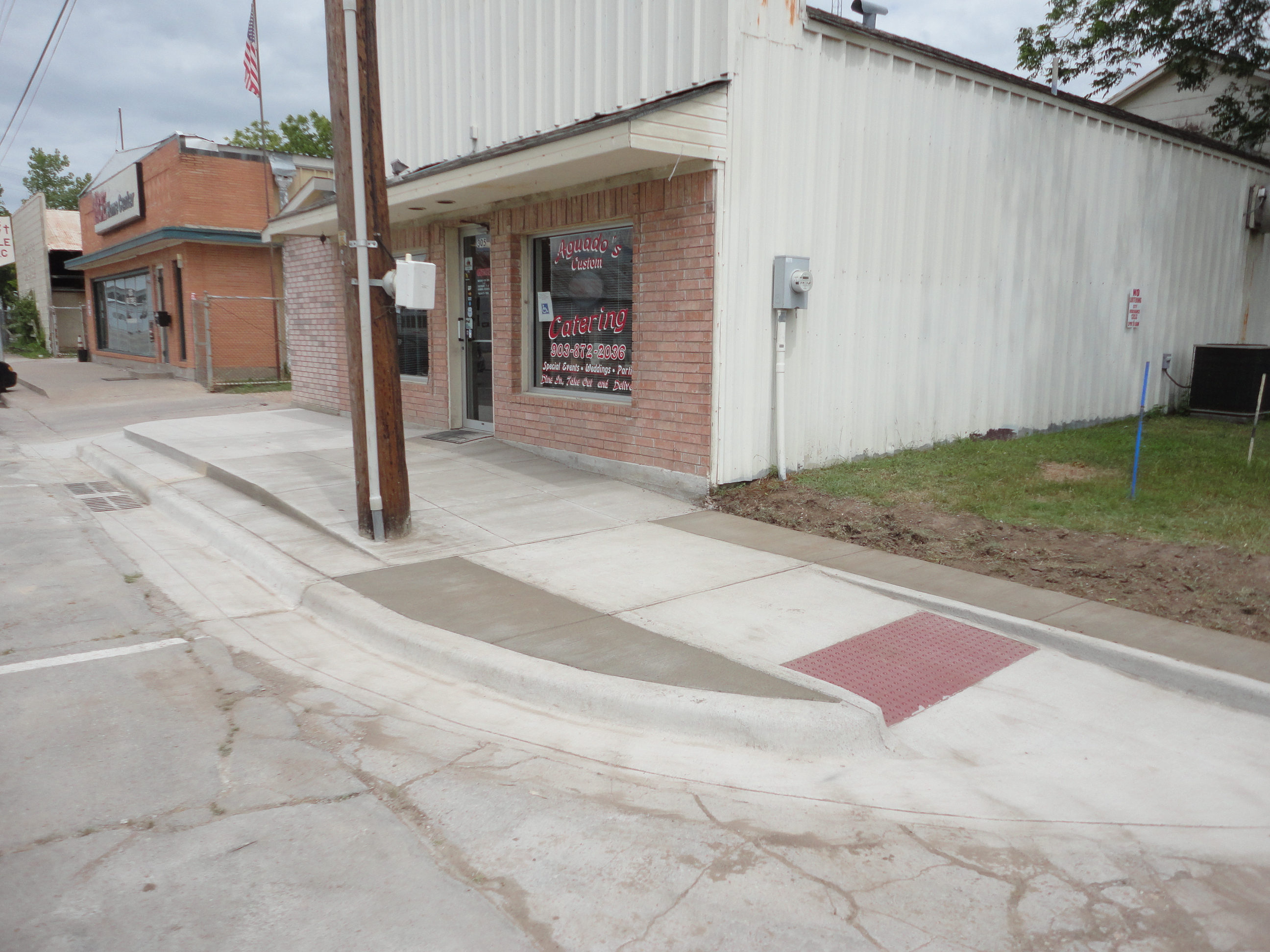 East 3rd Ave and North 9th Street